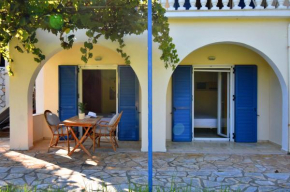 Delfini Resort